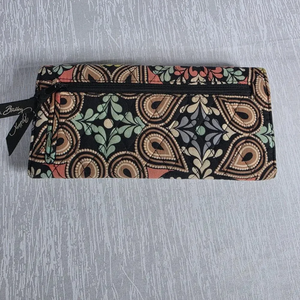 Vera Bradley trifold clutch wallet Paisley Meets Plaid